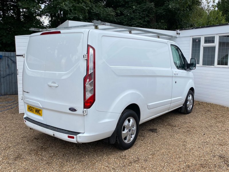View FORD TRANSIT CUSTOM 2.0 TDCi 270 Limited L1 H2 5dr