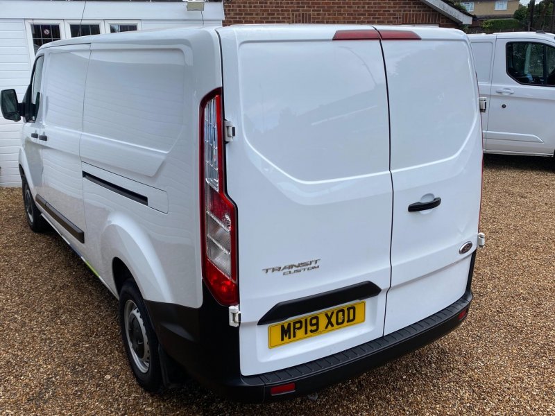 FORD TRANSIT CUSTOM