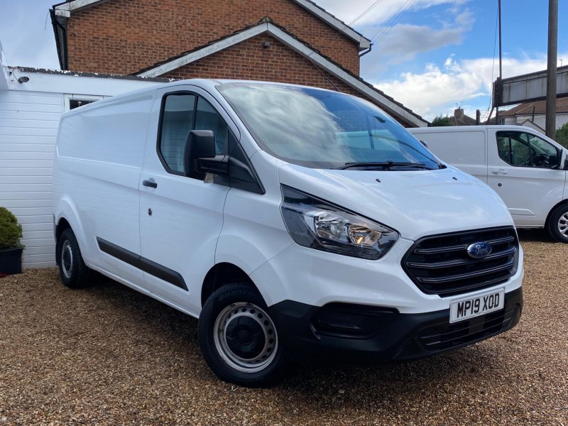 FORD TRANSIT CUSTOM