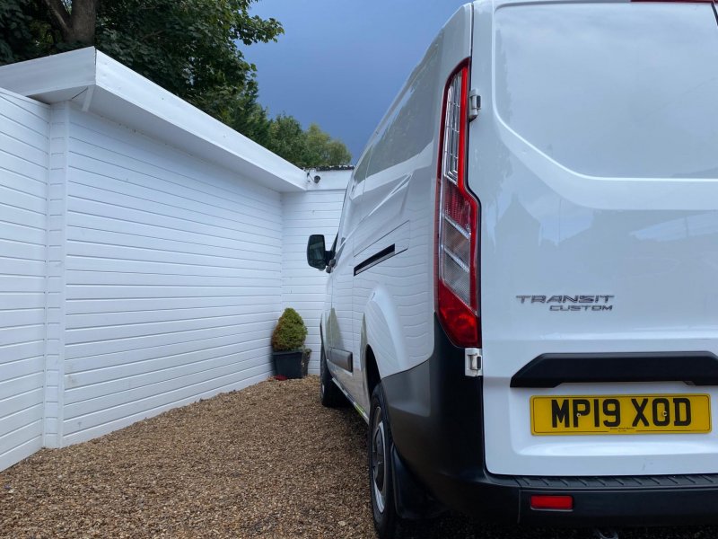 FORD TRANSIT CUSTOM
