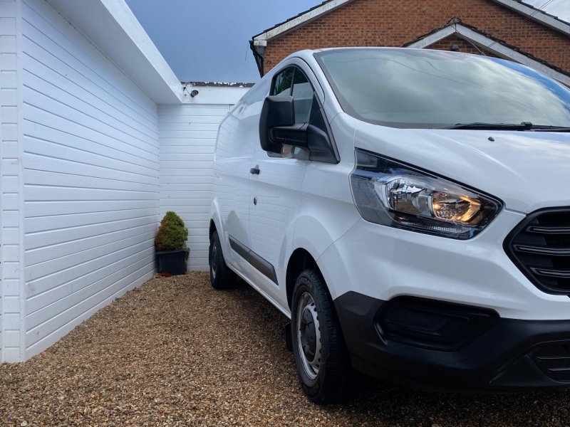 FORD TRANSIT CUSTOM