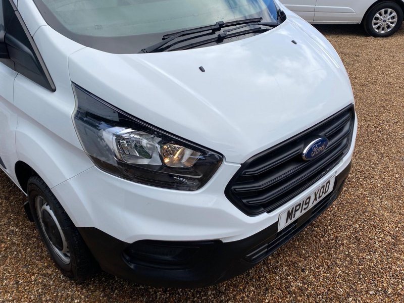 FORD TRANSIT CUSTOM