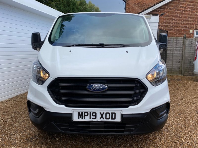 FORD TRANSIT CUSTOM