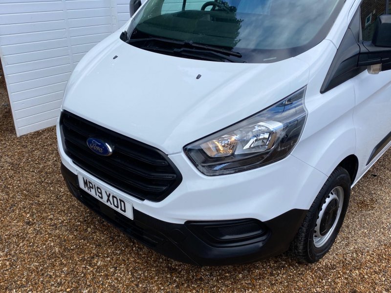 FORD TRANSIT CUSTOM
