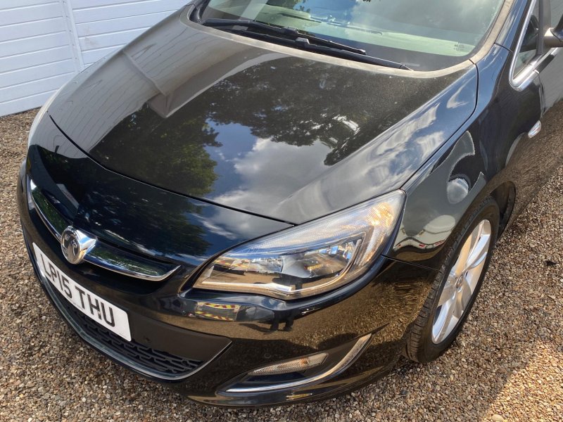 VAUXHALL ASTRA