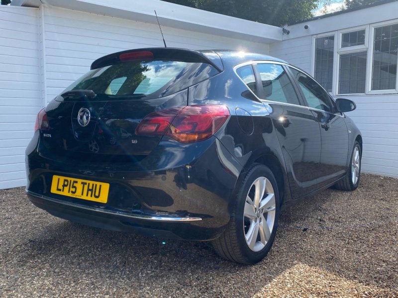 View VAUXHALL ASTRA 1.6i SRi Auto Euro 6 5dr