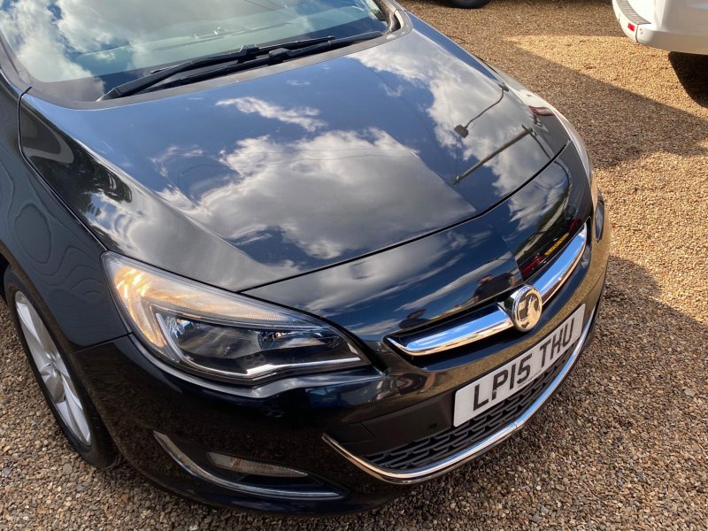 VAUXHALL ASTRA