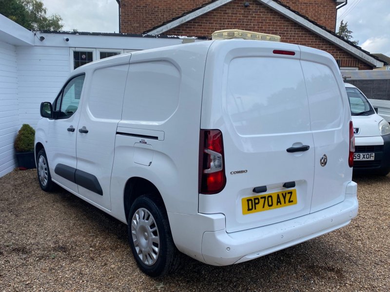 VAUXHALL COMBO