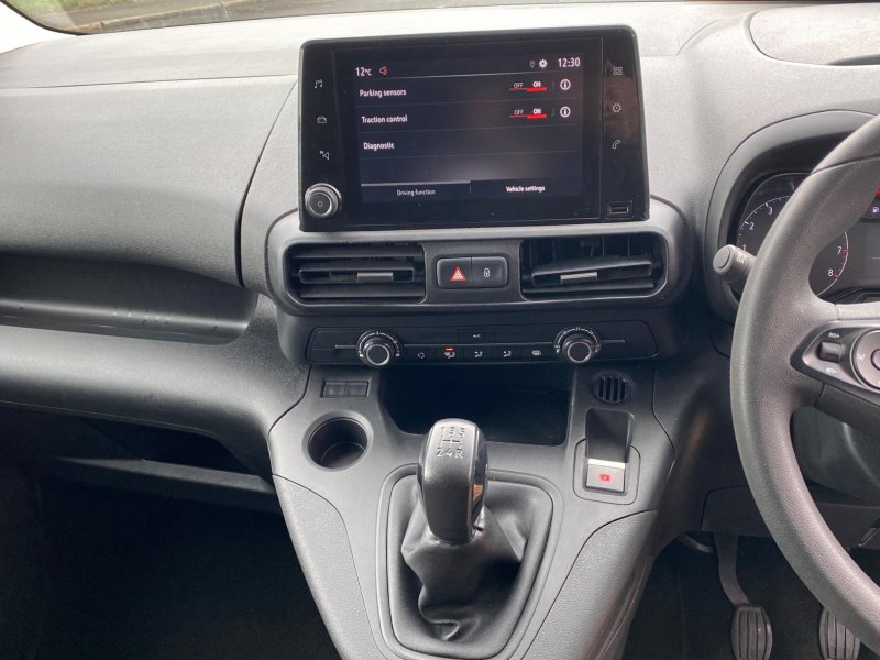 VAUXHALL COMBO
