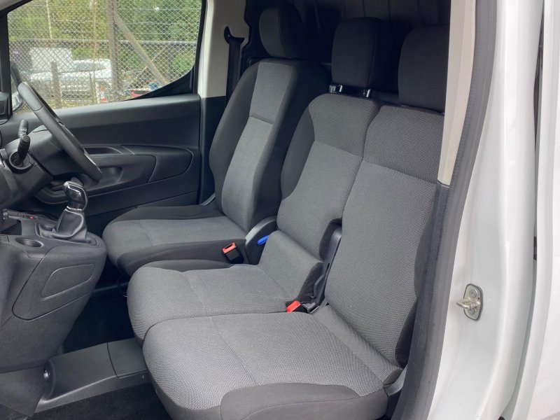 VAUXHALL COMBO