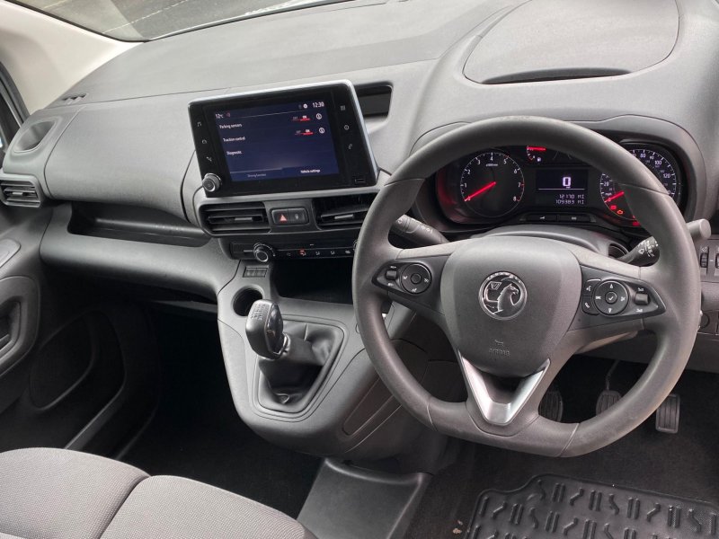 VAUXHALL COMBO