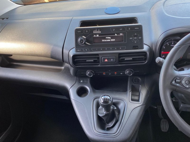 VAUXHALL COMBO