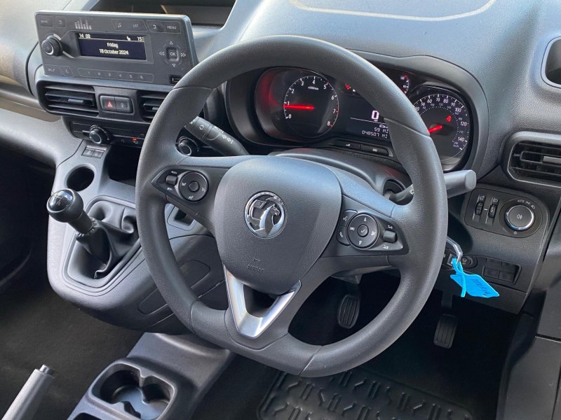 VAUXHALL COMBO
