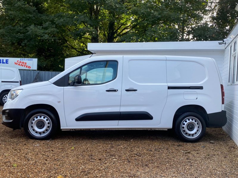 VAUXHALL COMBO