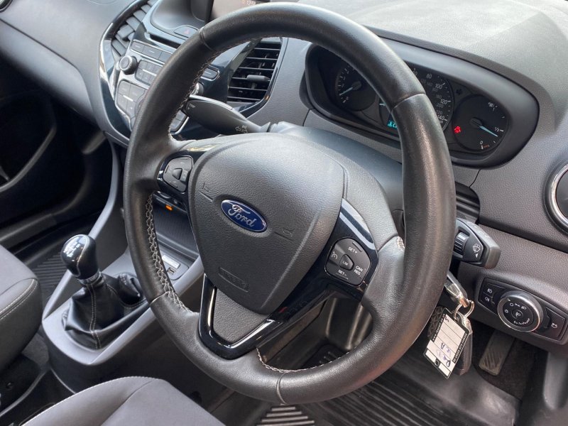 FORD KA+