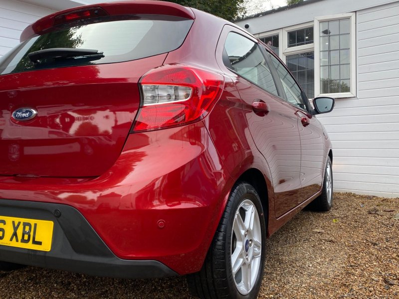 FORD KA+
