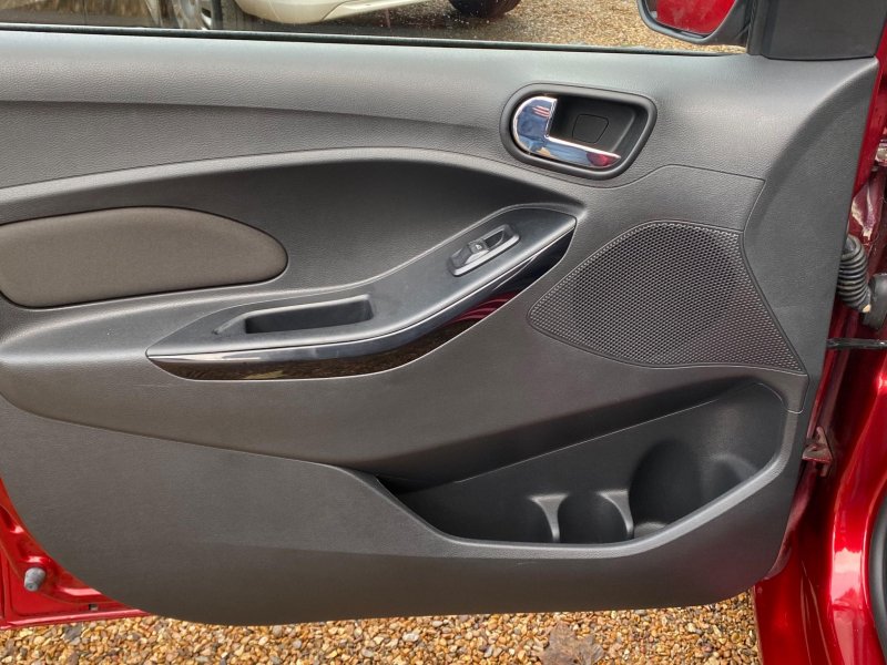 FORD KA+