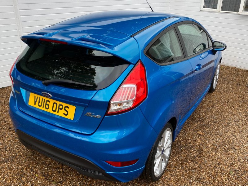 FORD FIESTA