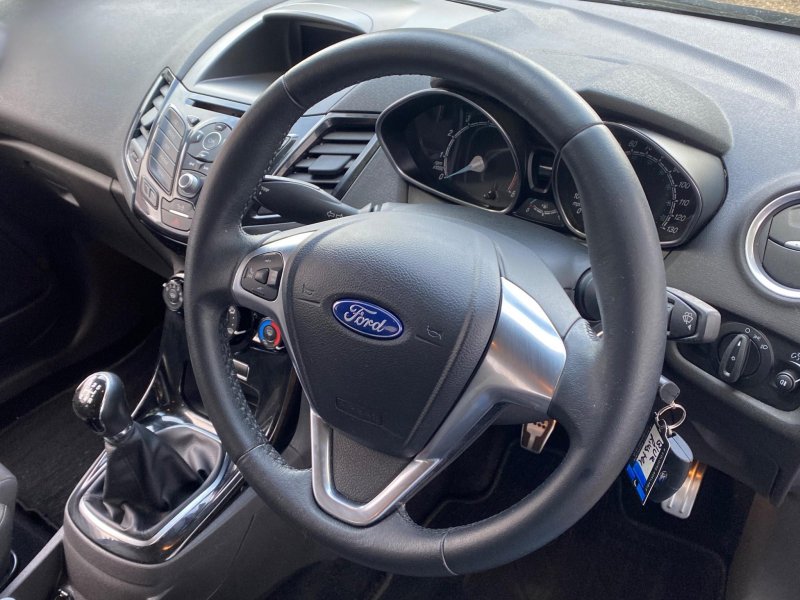 FORD FIESTA