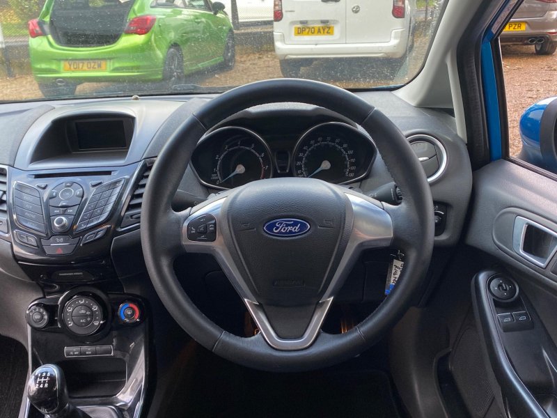 FORD FIESTA