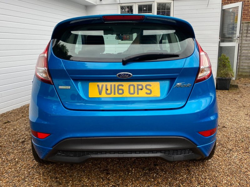 FORD FIESTA