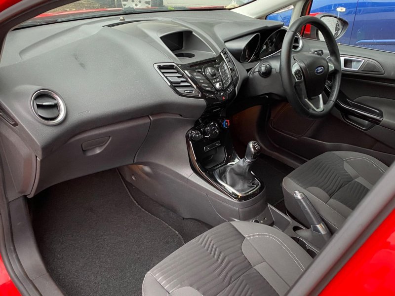 FORD FIESTA