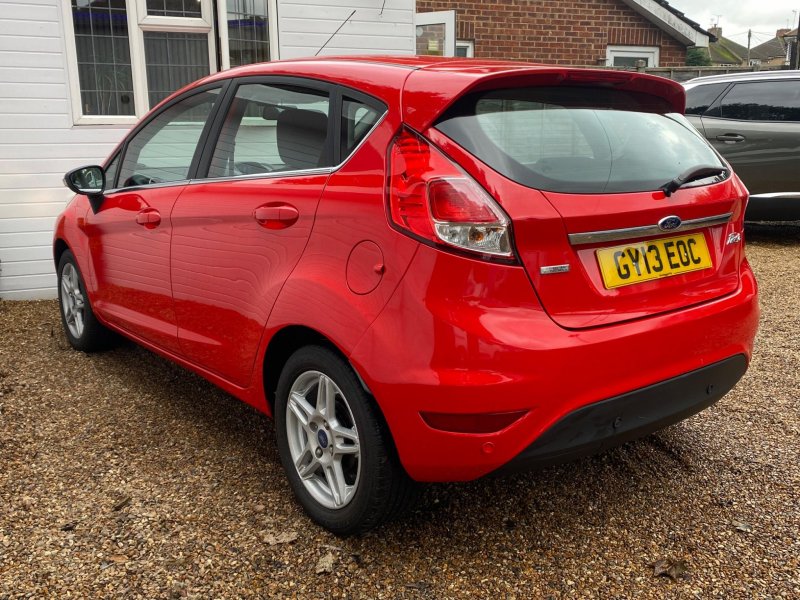FORD FIESTA