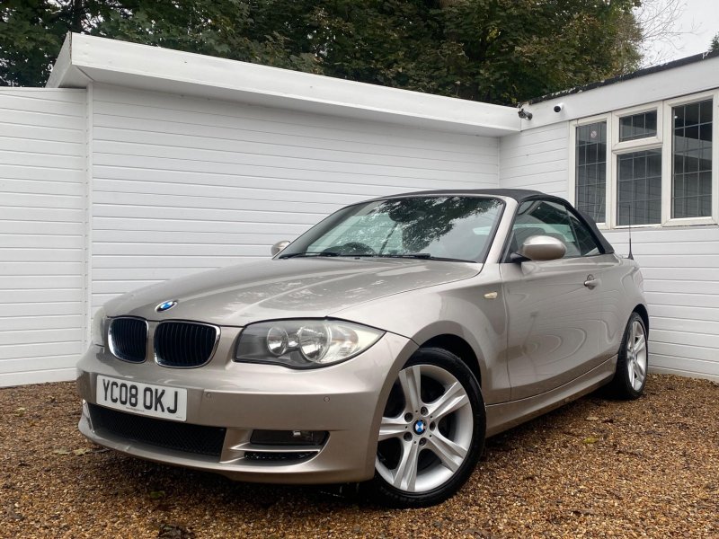 BMW 1 SERIES