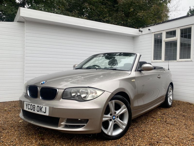 View BMW 1 SERIES 2.0 120i SE Euro 4 2dr