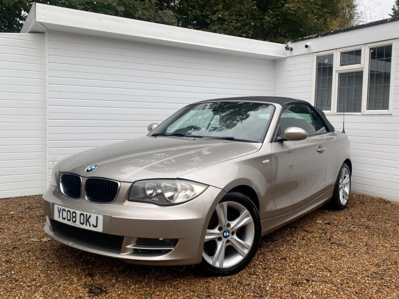 View BMW 1 SERIES 2.0 120i SE Euro 4 2dr