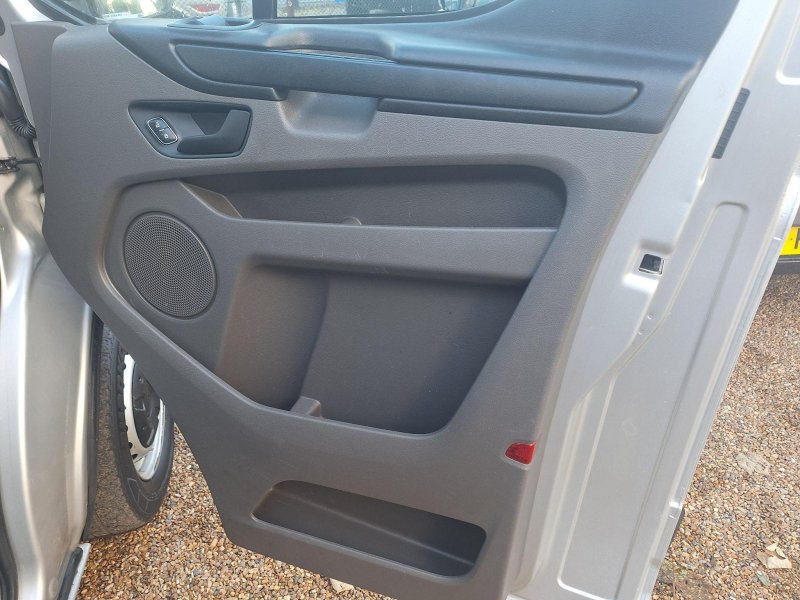 FORD TRANSIT CUSTOM