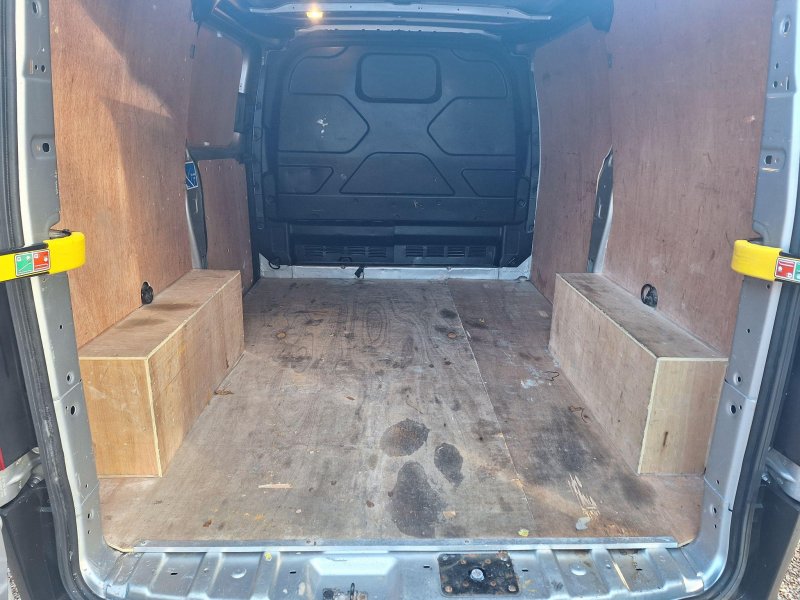 FORD TRANSIT CUSTOM