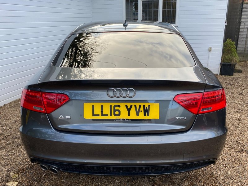 AUDI A5