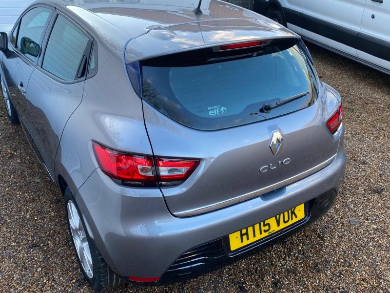 RENAULT CLIO