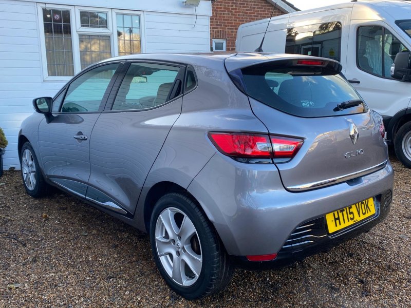 RENAULT CLIO