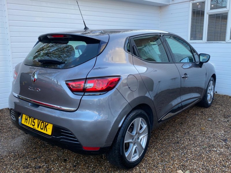 View RENAULT CLIO 1.2 16V Dynamique Nav Euro 6 5dr