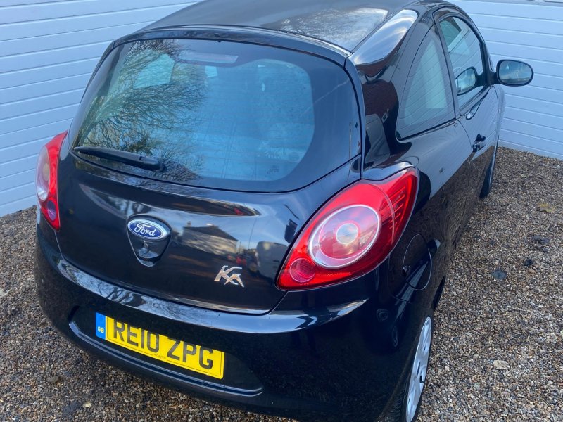 FORD KA