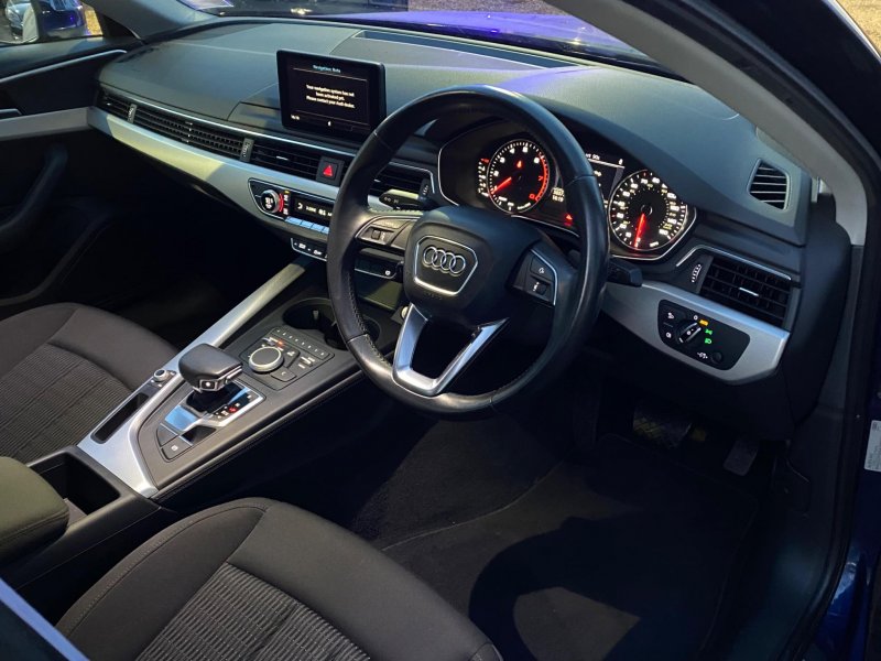 View AUDI A4 2.0 TFSI SE S Tronic Euro 6 (s/s) 4dr