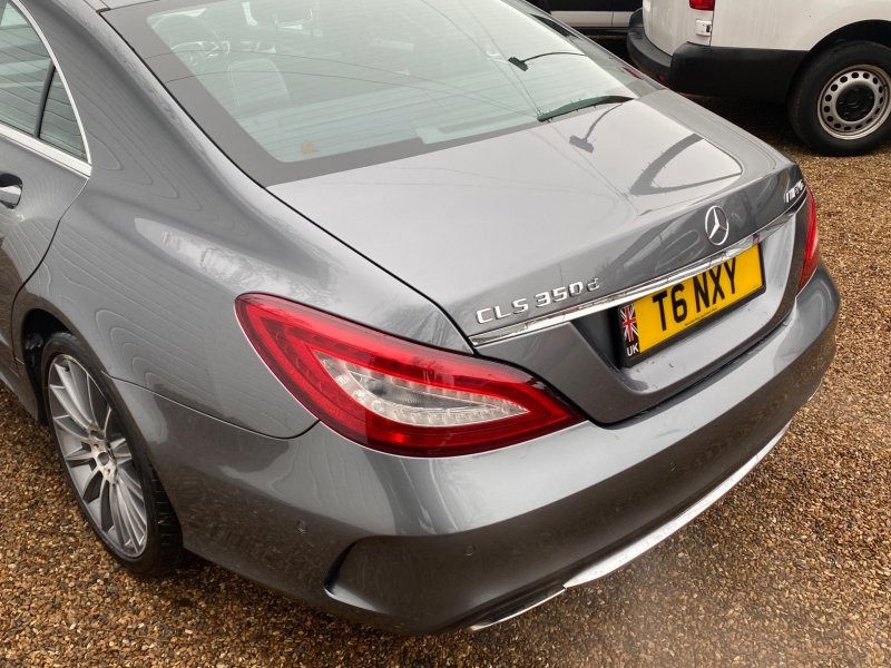 MERCEDES-BENZ CLS