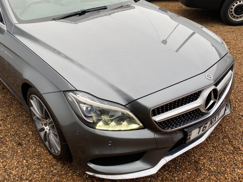 MERCEDES-BENZ CLS