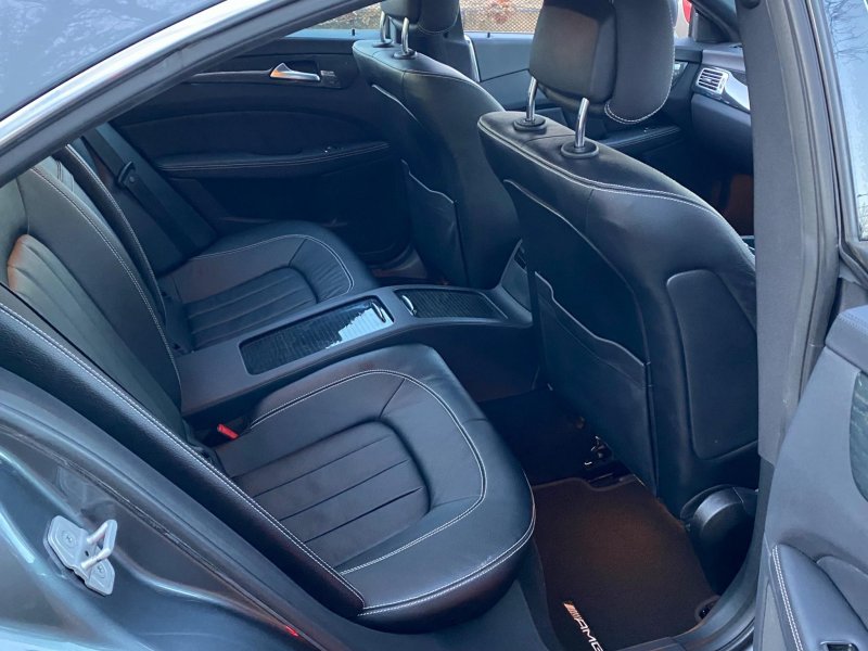 MERCEDES-BENZ CLS