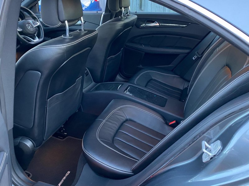 MERCEDES-BENZ CLS