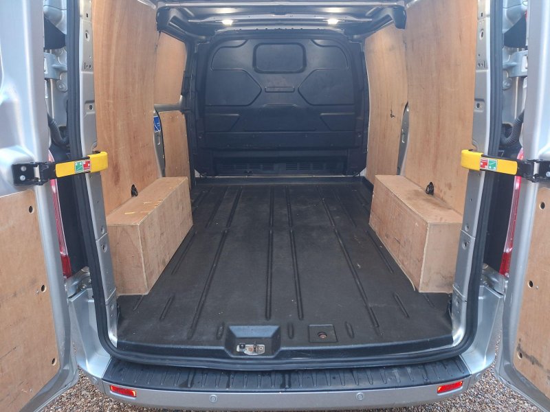 FORD TRANSIT CUSTOM