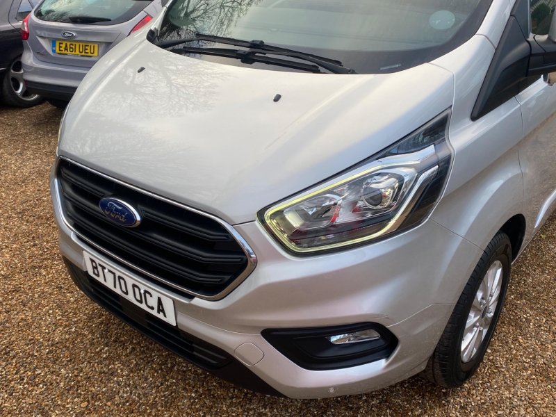 FORD TRANSIT CUSTOM