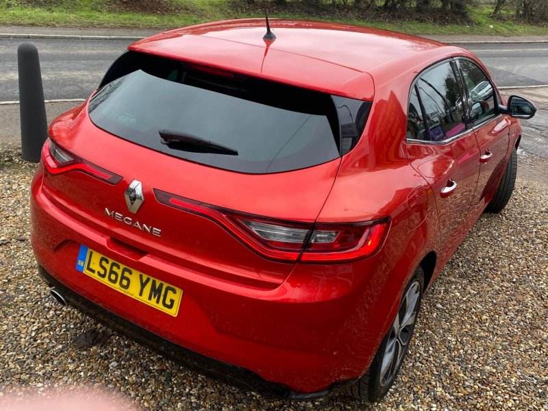 RENAULT MEGANE