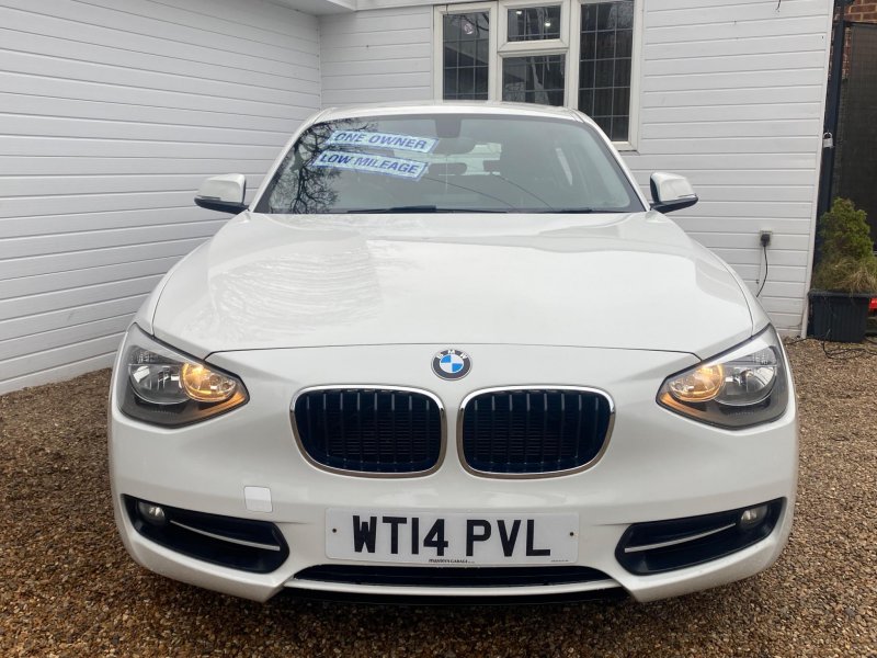BMW 1 SERIES