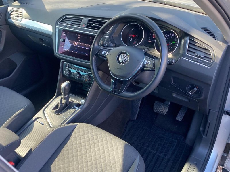 View VOLKSWAGEN TIGUAN 2.0 TDI Match DSG Euro 6 (s/s) 5dr