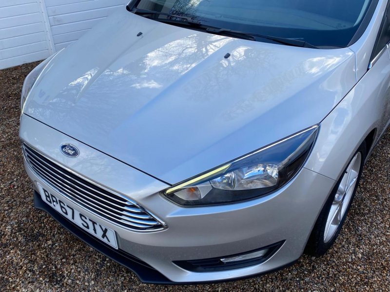 FORD FOCUS