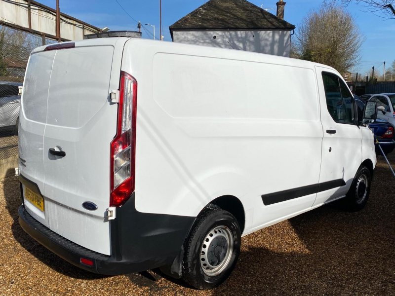 FORD TRANSIT CUSTOM