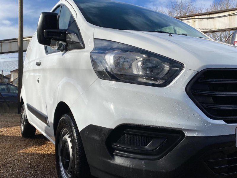 FORD TRANSIT CUSTOM